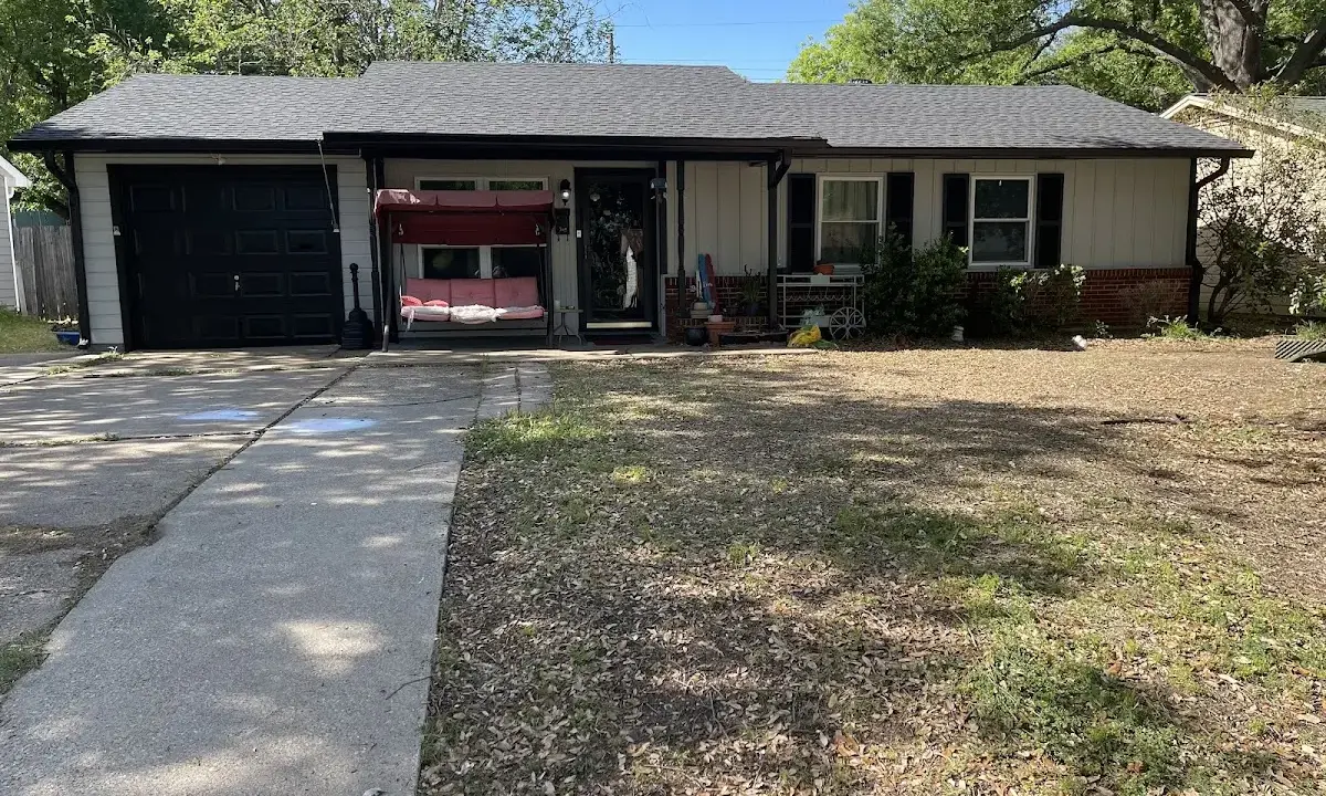 Roof Replacement crew at work on a residential roof in Ellenton